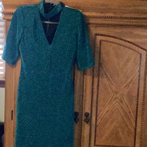 Alice + Olivia metallic teal V-necklace mini dresss w/collar size 8 NWT - Picture 3 of 10